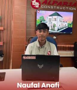 Noval Annafi, pengawas lapangan Alparsa Karya Group, mengawasi pekerjaan konstruksi bangun rumah